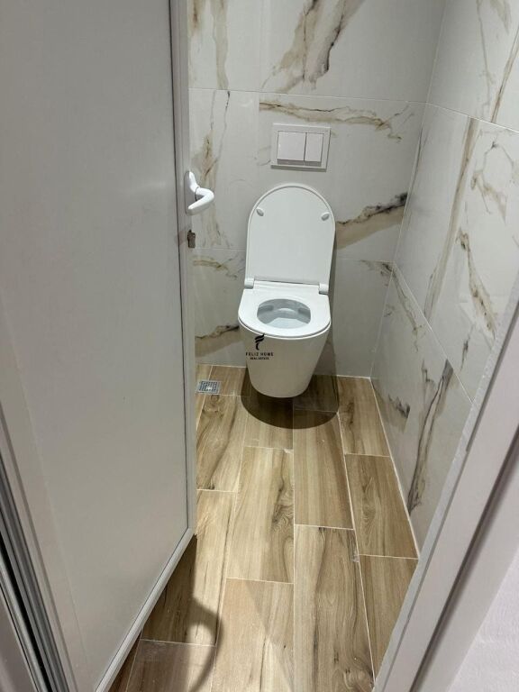 UFFICIO IN AFFITTO 37M2 MINE PEZA 600 EURO FH-84797