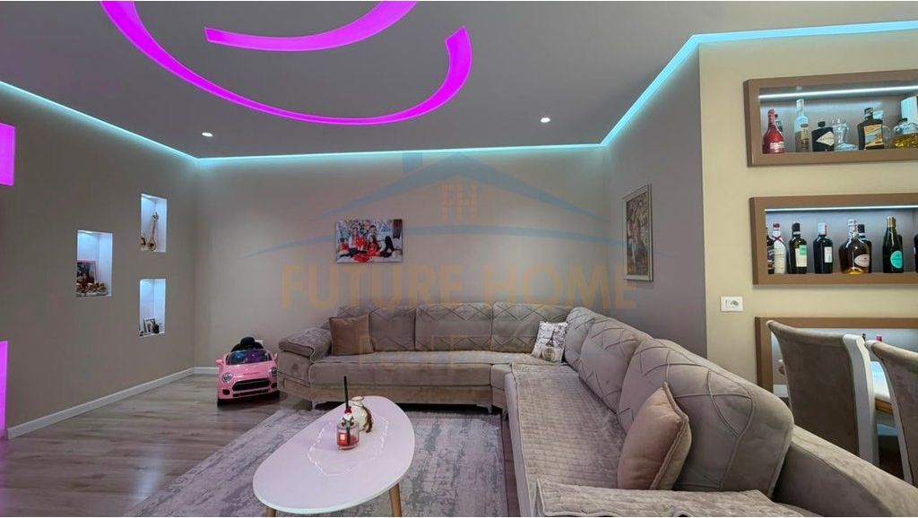 For sale, Apartment 2+1, Unaza e Re, Tirana