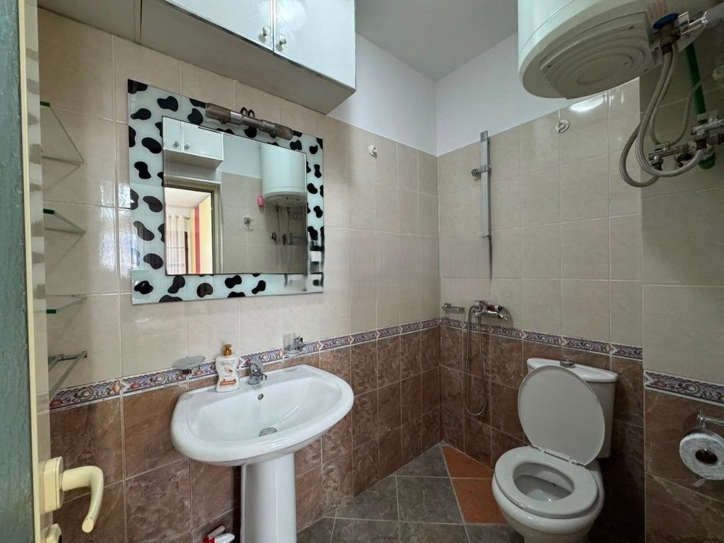 Unaza e Re, appartamento 2+1+2 in affitto 500 € /Mese