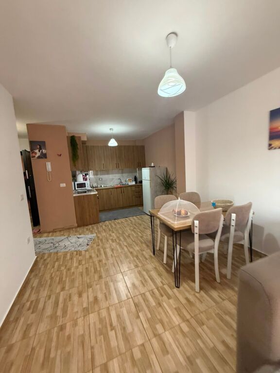 Tresh Pran Shinave Shitet Apartament 1+1