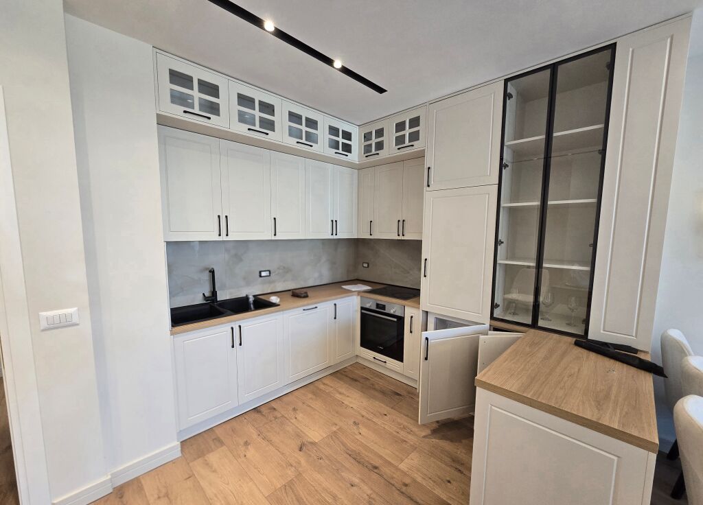 Apartament 2+1+2+ Ballkon+Parkim Me Qira Ne Kompleks Rezidencial | Perballe UET
