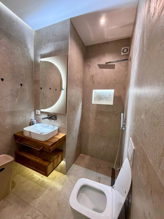 📣QERA SUPER Apartament 1+1 Me Post Parking 📍 Rezidenca Erli 🛣️Rruga “Xhanfize Keko” ✨