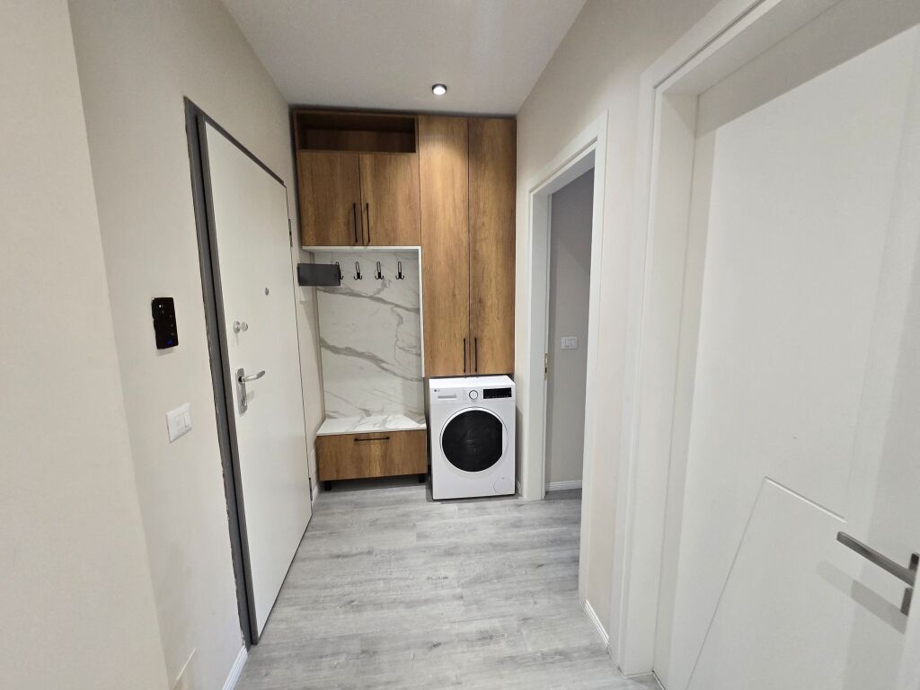 Apartament 2+1+2 Ballkon Me Qira Ne Kompleks Rezidencial | Perballe UET