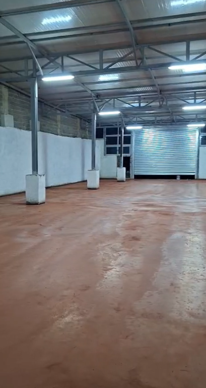 Warehouse for Rent in Mullet – 1,700 m²