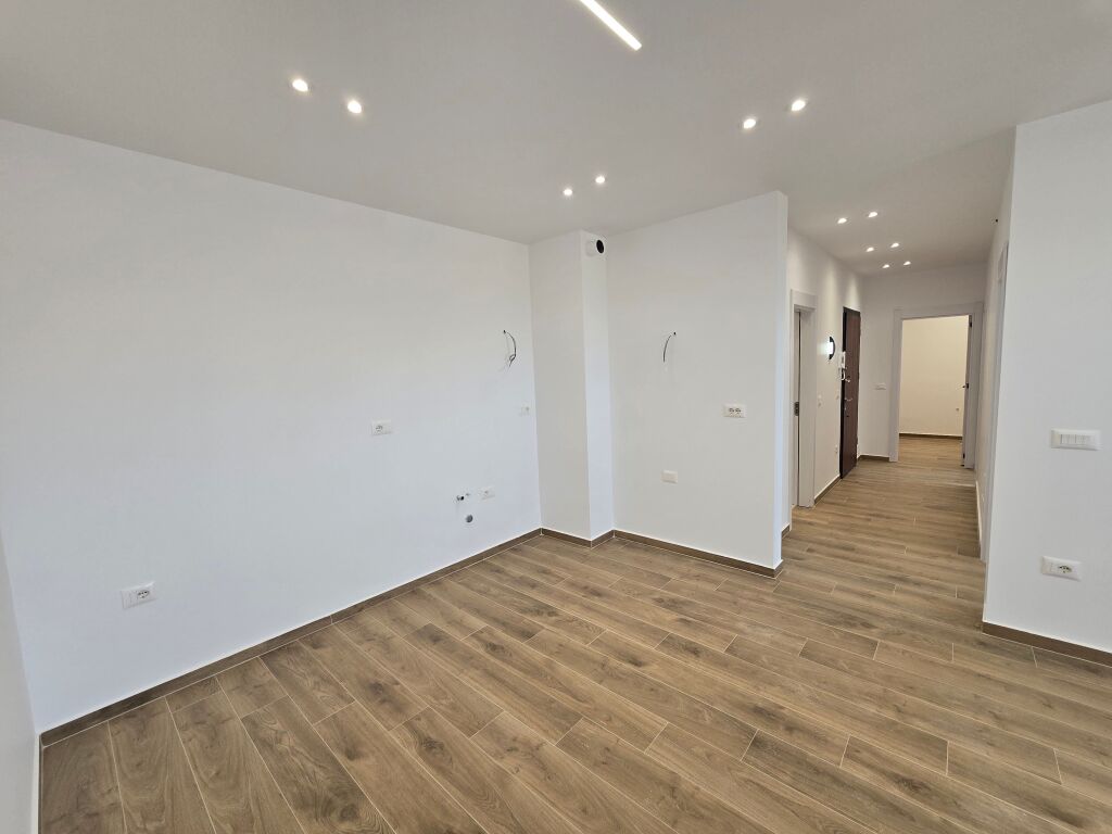 Apartament 2+1 Ne Shitje ne Paskuqan