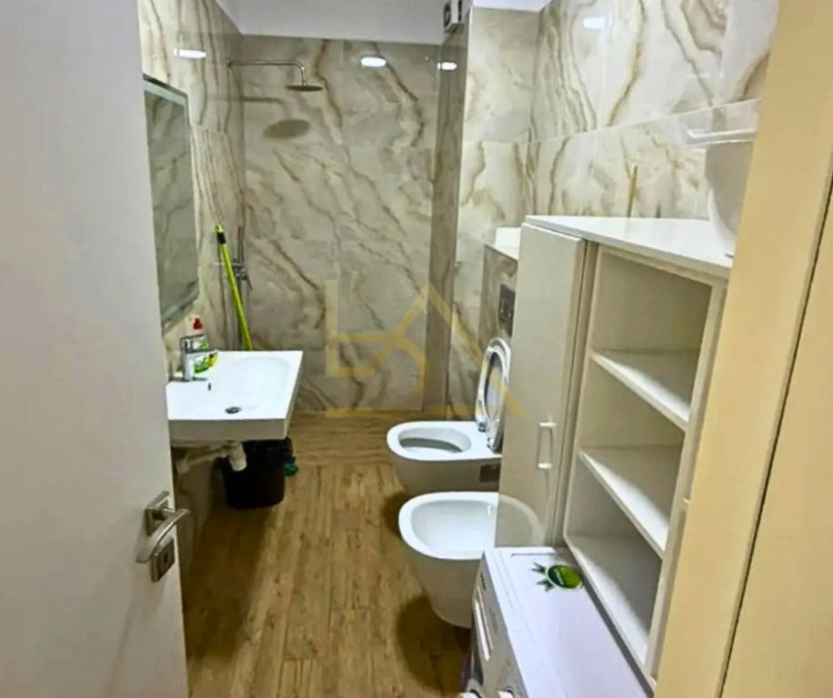 Apartament 1+1 me Qira – Kompleksi Zirkon, Porcelan, Tiranë