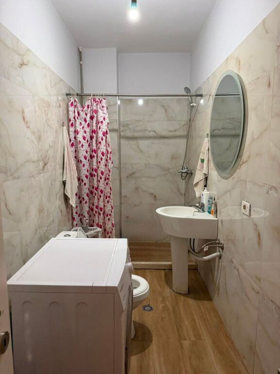 In vendita: Appartamento 2+1 completamente arredato - Astire, vicino a Bar Artisti, Tirana