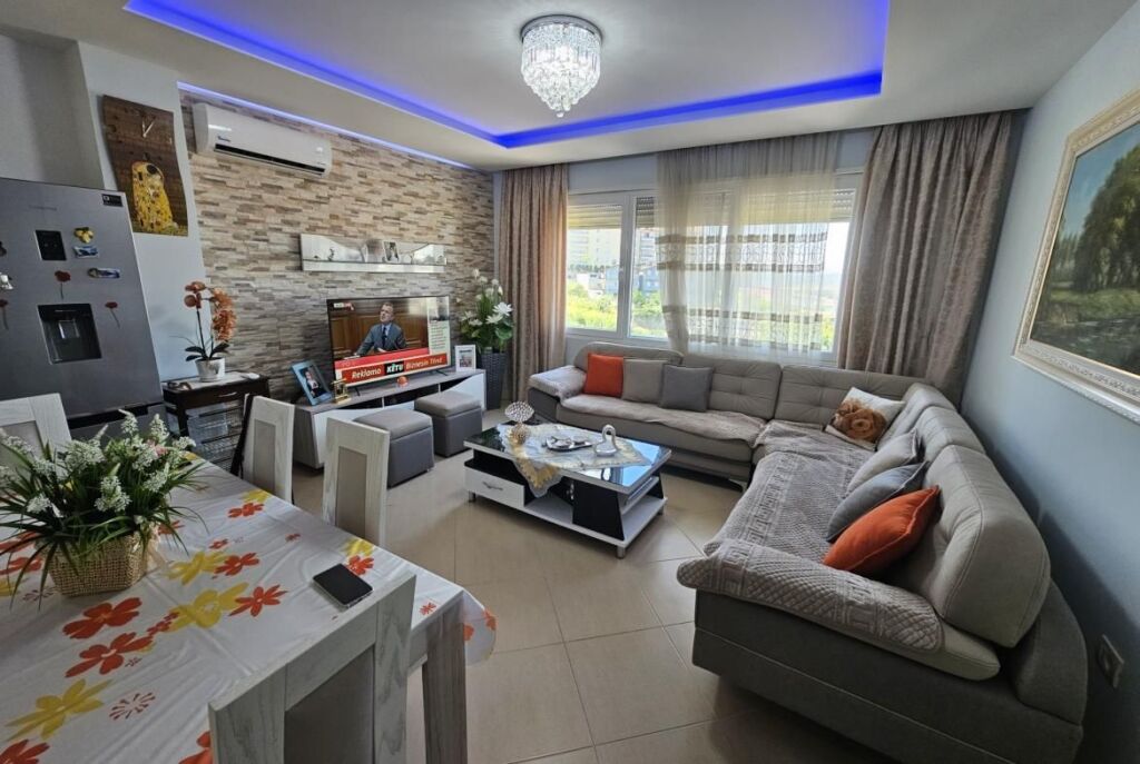 Vicino a Elita Palace, Appartamento 1+1 In Vendita Con Vista Sul Lago di Farka!