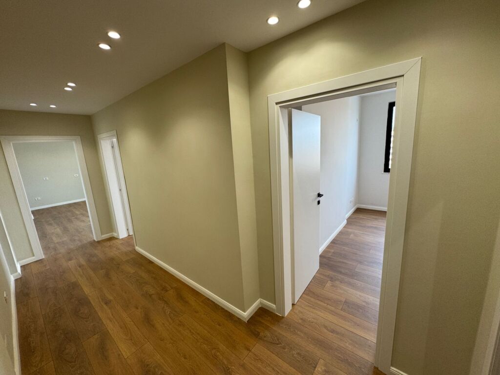 Apartament 2+1 për Shitje – Kompleksi Kasa, Plazh Durrës
