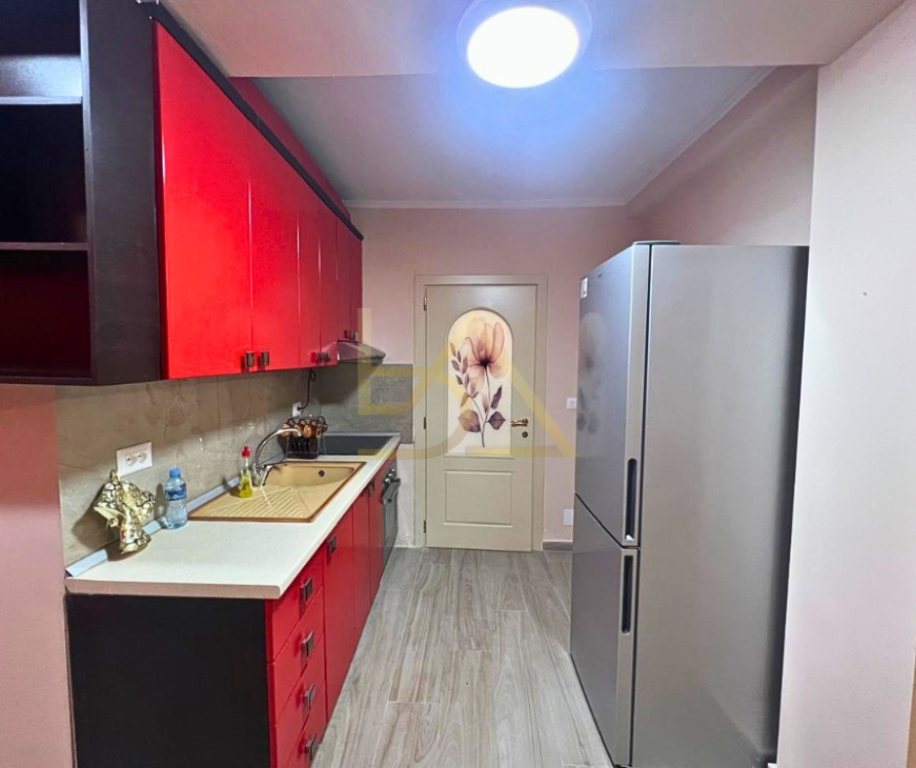 Apartment 1+1 (Convertible to 2+1) for Sale – New Boulevard, Near Skënderbej Square, Tirana