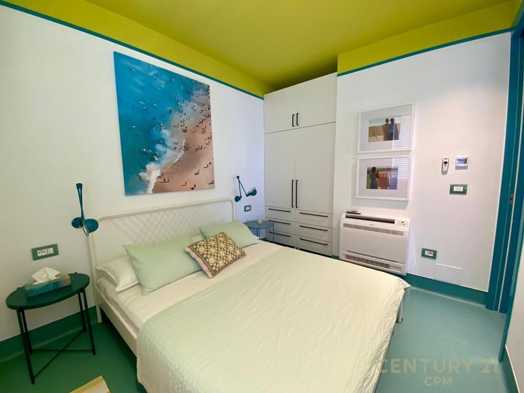 HIMARE VENDIAMO SUPER APPARTAMENTO 1+1 CON VISTA MARE, 30 METRI DI DISTANZA DAL MARE