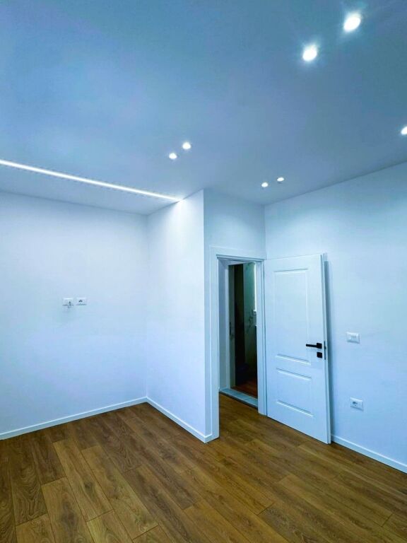 🏡 APPARTAMENTO 2+1 IN VENDITA – VIA 4 DËSHMORËT ✨