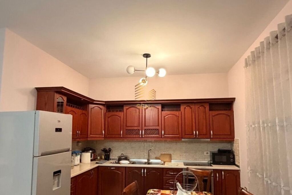 Affitto, Ingresso Privato, 2+1+balcone+Posto Auto, Univers City, 45.000 Leke/mese