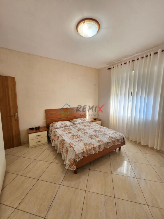 🏡 **AFFITTASI APPARTAMENTO 3+1+2 VICINO AL FLAGSHIP CENTER, DURRËS**