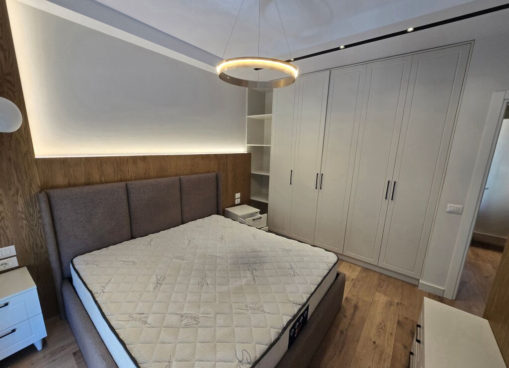 Apartament 2+1+2+ Ballkon+Parkim Me Qira Ne Kompleks Rezidencial | Perballe UET