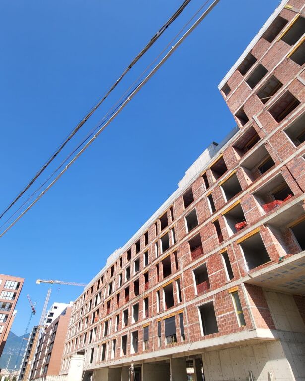 Appartamento in vendita 2+1+2 con 2 parcheggi Bulevardi Ri
