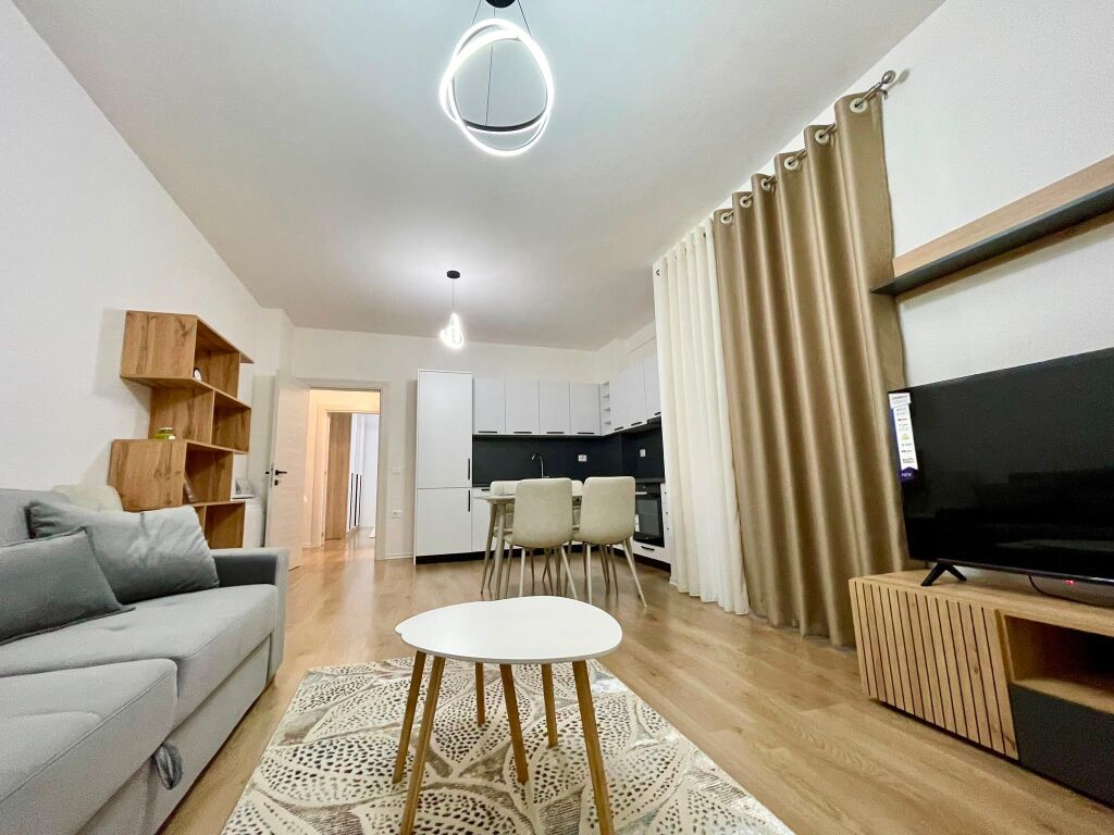 🏡 Apartment 1+1 for rent in Paskuqan  Apartment 1+1 for rent, located on the 6th floor of a new building with elevator, on “Lidhja e Prizrenit” Street, Paskuqan.  ✨ The apartment is newly furnished, with modern furniture and ready to live in.  📍 Quiet location with easy access to main services.  💰 Rent: 42,000 lek/month   
