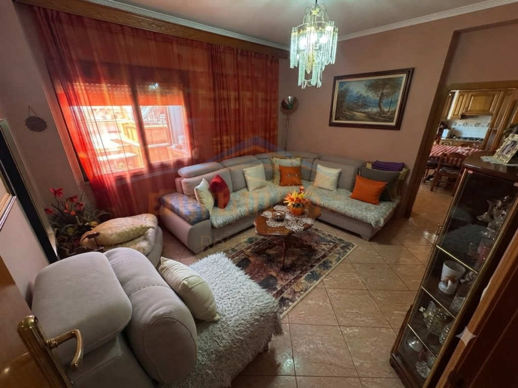 Affitto, Appartamento 2+1, Myslym Shyri, Tirana