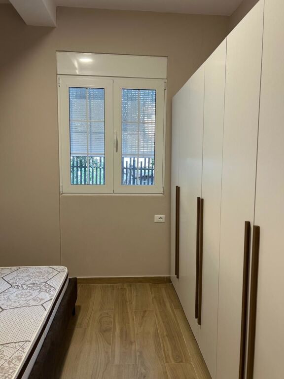 APPARTAMENTO IN AFFITTO YZBERISHT