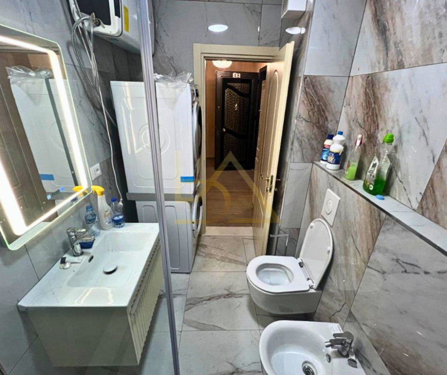 Apartment 1+1 (Convertible to 2+1) for Sale – New Boulevard, Near Skënderbej Square, Tirana