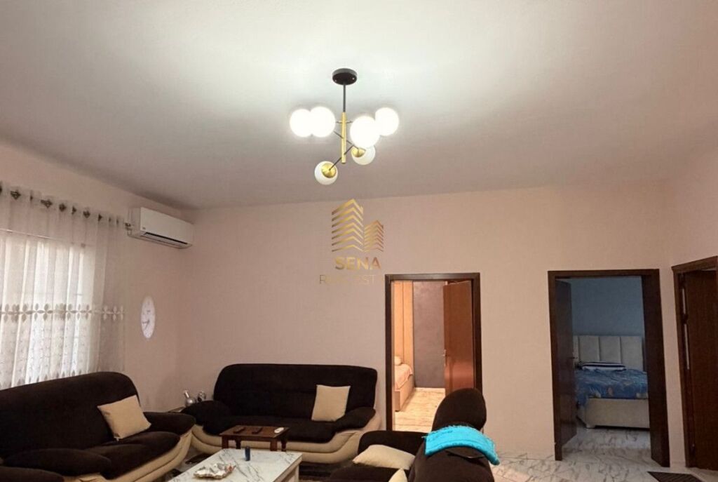 Affitto, Ingresso Privato, 2+1+balcone+Posto Auto, Univers City, 45.000 Leke/mese