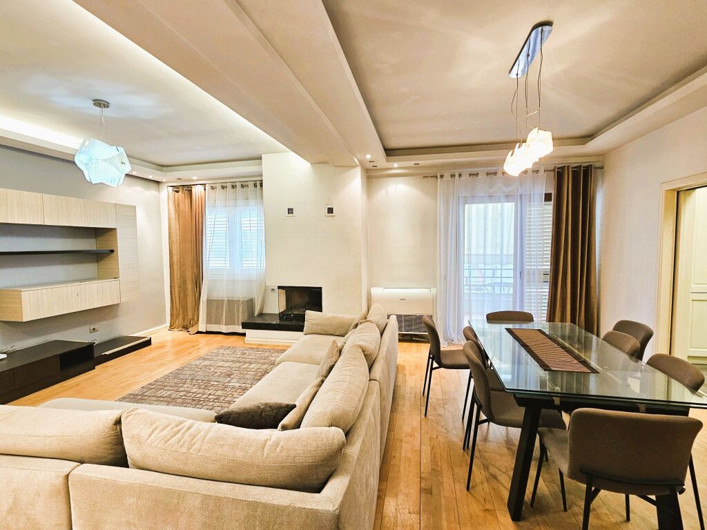 🏡 SHITET APARTAMENT 2+1+2 – MYSLYM SHYRI