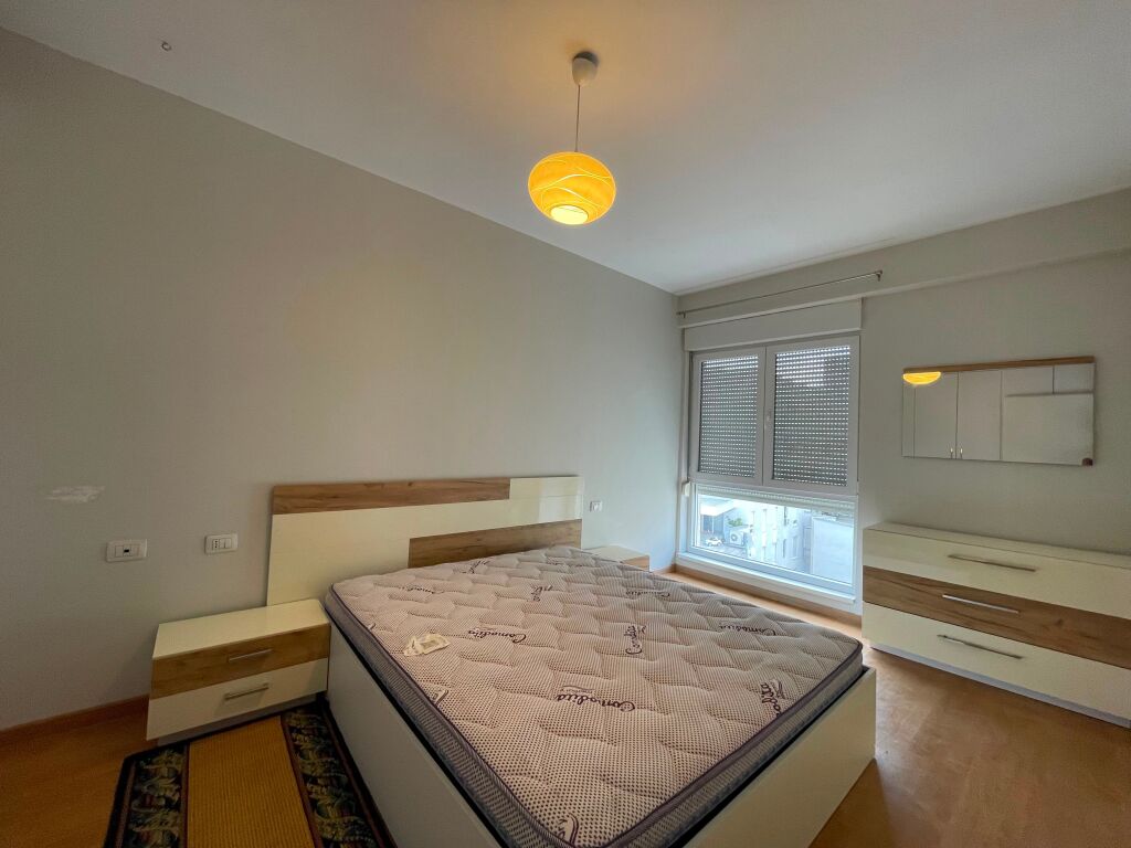 Apartament 1+1 per qira tek tek Kompleksi Kontakt prane Ish-Parkut.