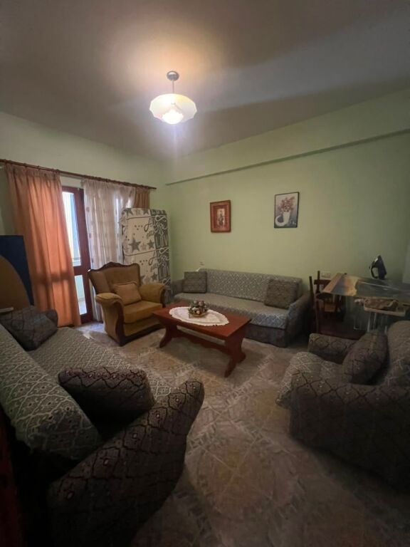3-Bedroom Apartment for Rent Near the Stadium – Neighborhood 16, Durrës
