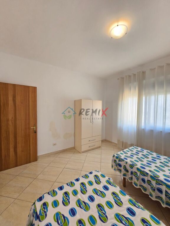 🏡 **AFFITTASI APPARTAMENTO 3+1+2 VICINO AL FLAGSHIP CENTER, DURRËS**