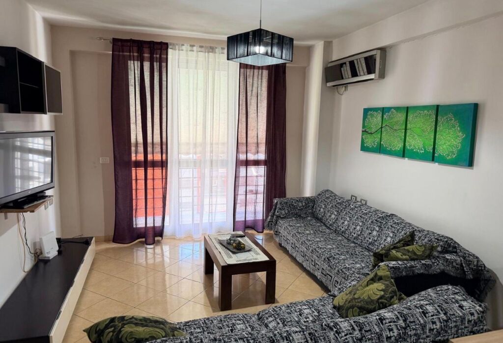 Jepet me qira apartament 1+1 në Misto Mame