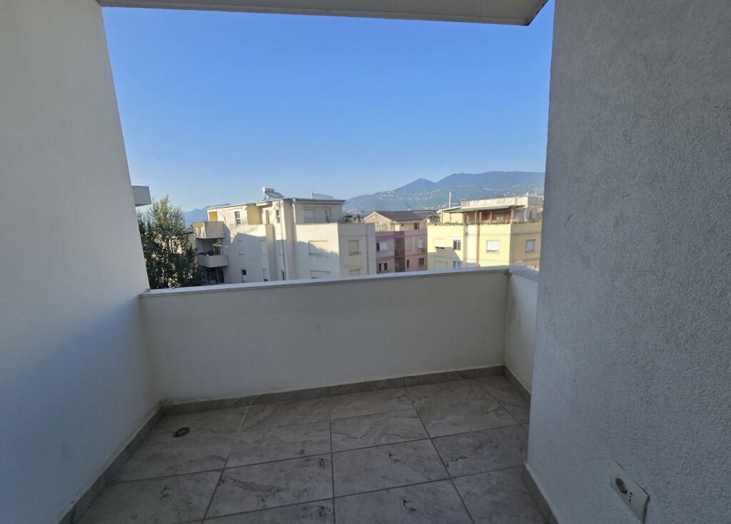Apartment 2+1+2+2 Balconies For Rent | Dry Lake