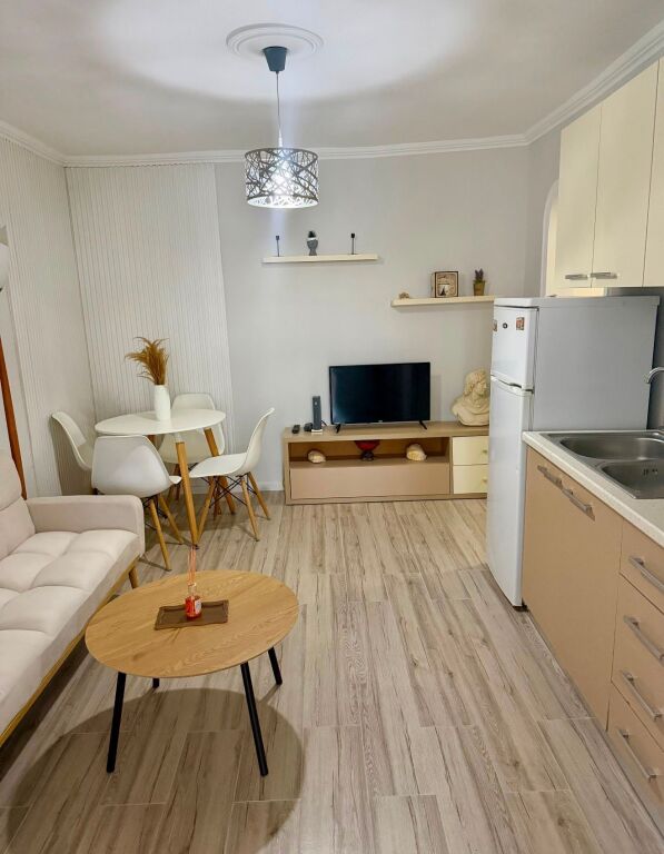 Jepet me qira apartament 1+1 te Brryli!