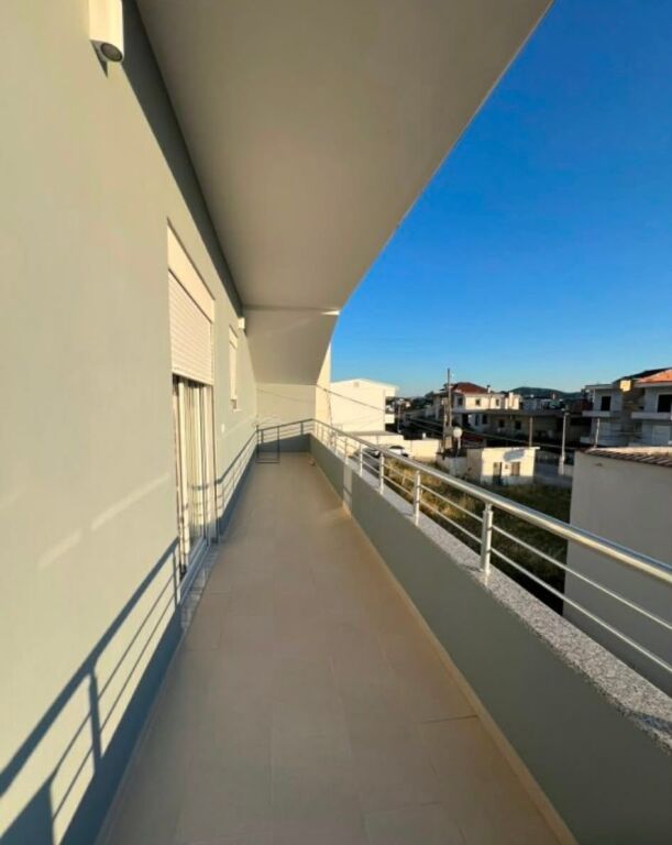 AFFITTASI APPARTAMENTO 2+1, 120 M², NEL SANATORIUM, TIRANA
