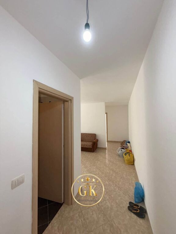 Rent 2+1 +2 balconies 📍Spitali Durres • 30,000 leke net✅