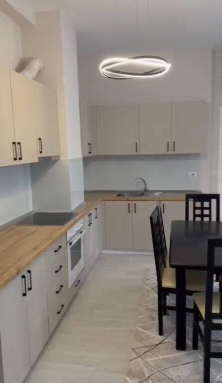 In Affitto Appartamento 1+1+1 Posto Auto +1 Balcone