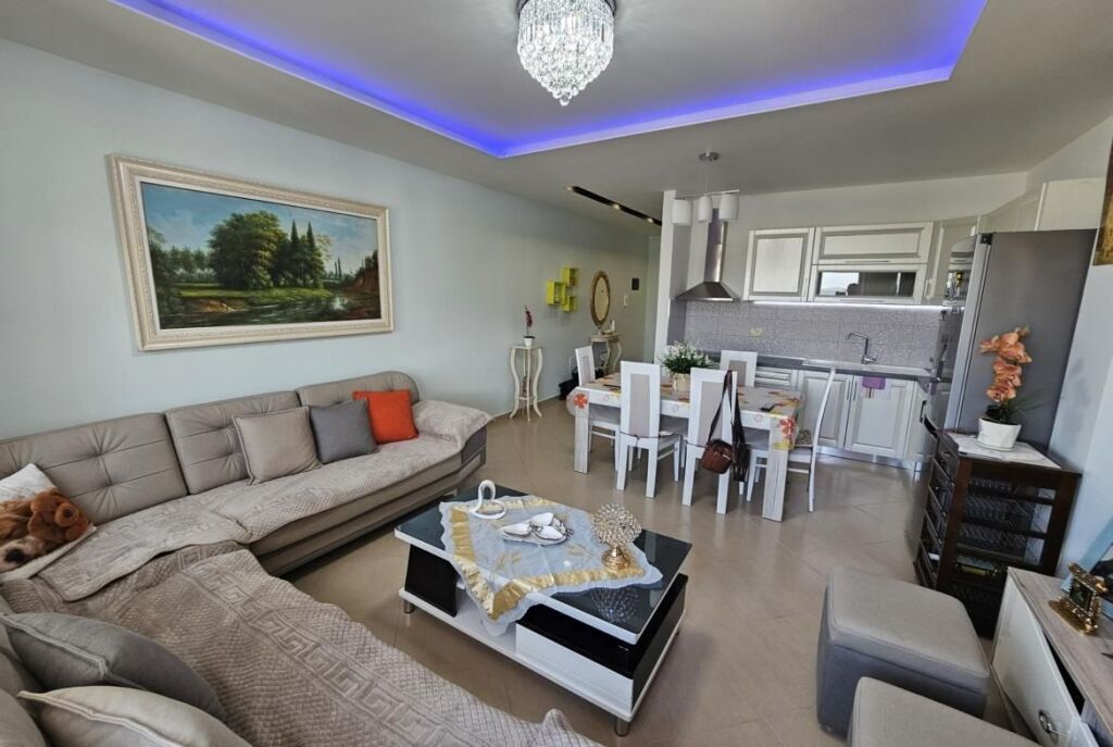 Vicino a Elita Palace, Appartamento 1+1 In Vendita Con Vista Sul Lago di Farka!