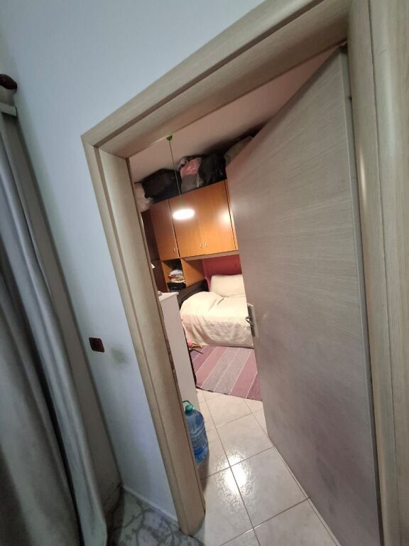 Shitet Apartament 2+1