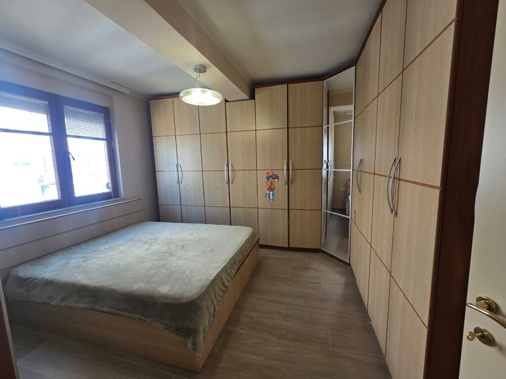 Apartament 1+1 për shitje | Bulevardi Zogu i Parë, Tiranë