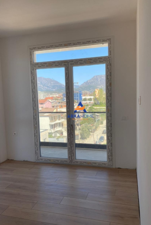FOR SALE APARTMENT 1+1 "BULEVARDI I RI" 150000 EURO
