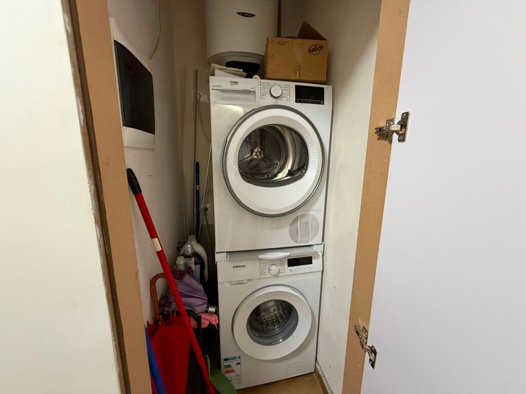Apartment 2+1 for rent at Harry Fultz.