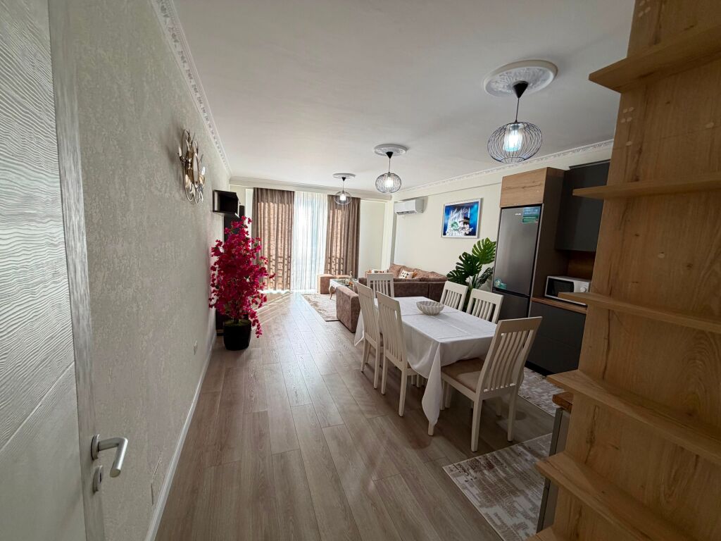 Affittasi appartamento 2+1 a Shkozë