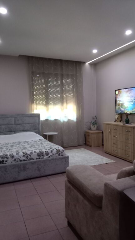 Arti House