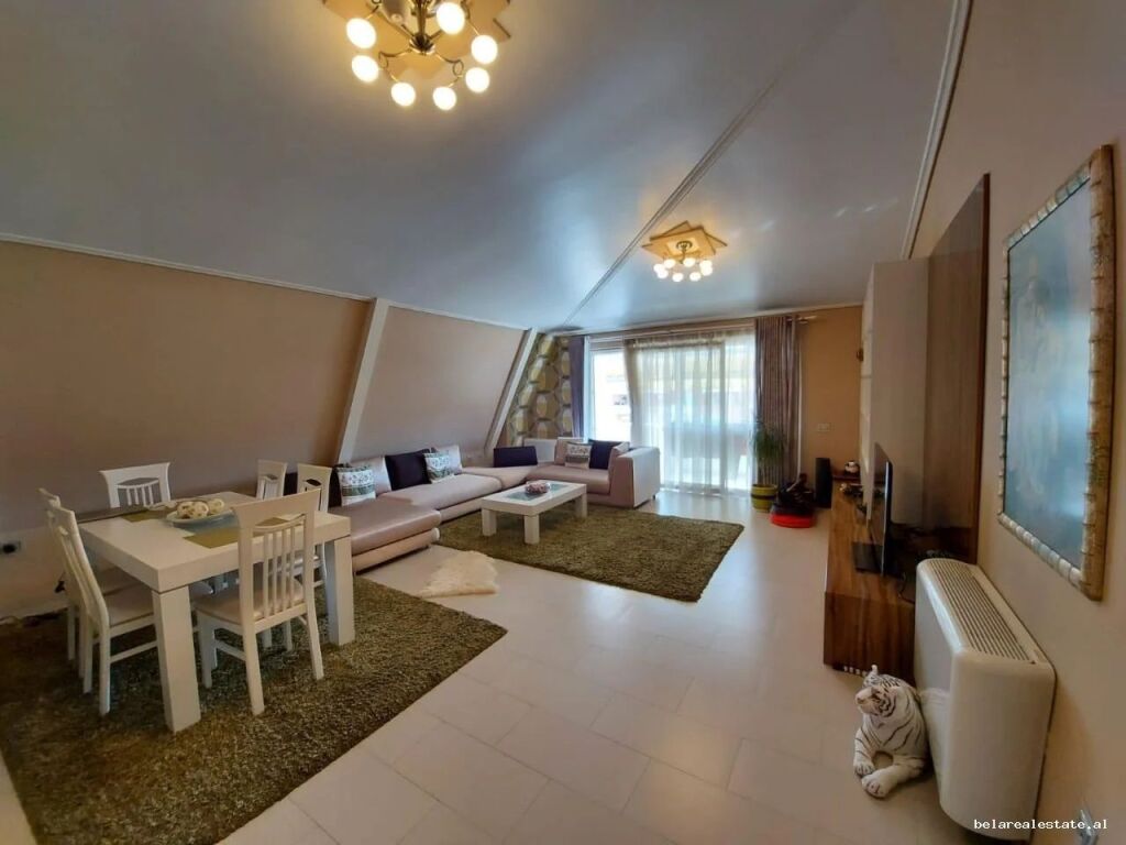 Apartament Me Qera 2+1 ne Fresk (ID B2202002) Tirane