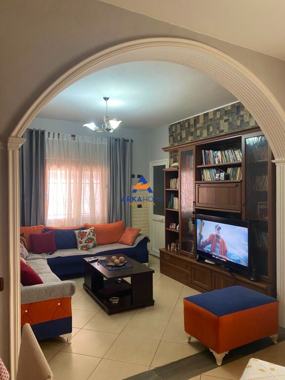 PRIVATE HOUSE FOR SALE "NEAR DARDANIA ROAD" 220,000 EURO (NEGOTIABLE)