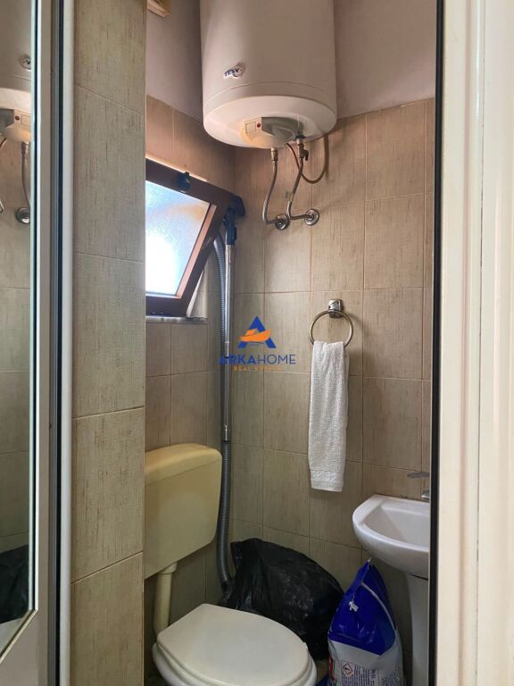 PRIVATE HOUSE FOR SALE "NEAR DARDANIA ROAD" 220,000 EURO (NEGOTIABLE)