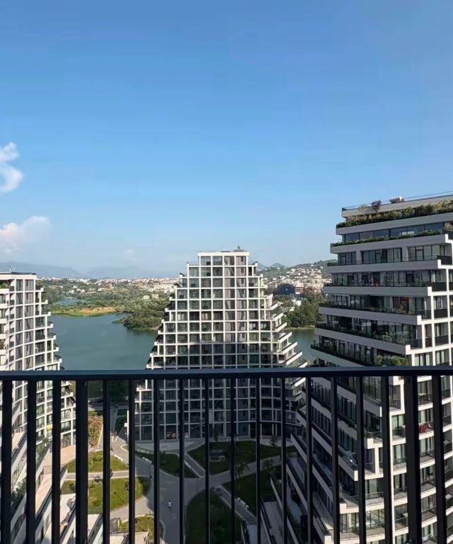 Rent 3+1 Lux + 2 parking spaces lake view