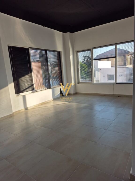 UFFICIO 115 M2 IN AFFITTO VICINO ALLA SCUOLA UNITA 80.000 LEKE