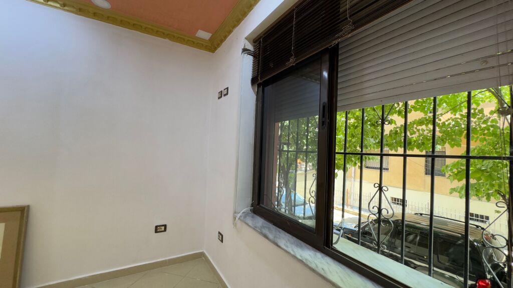 Appartamento 2+1 in vendita in via Durazzo