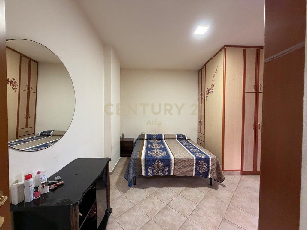 Shitet apartament 2+1+2 tualete prane Rruges Kosovarve!
