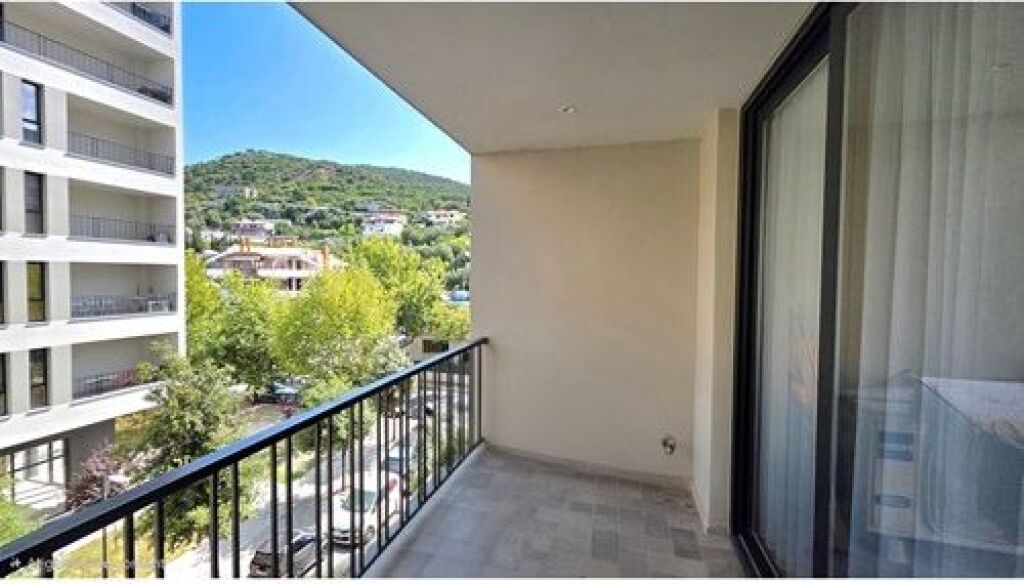 Apartment 2+1 for rent in Lungomare